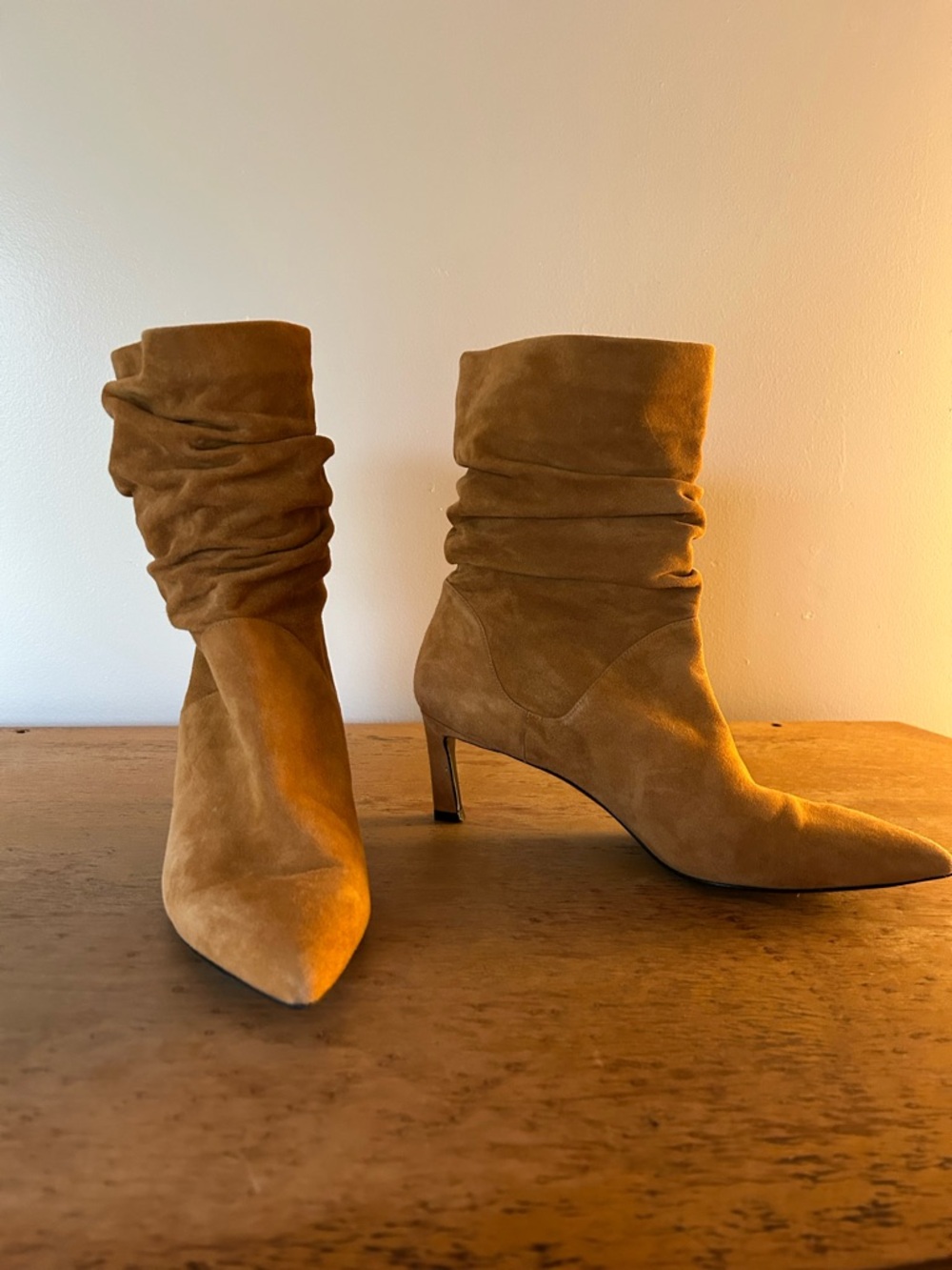 Stuart Weitzman sexy slouch bootie size 10